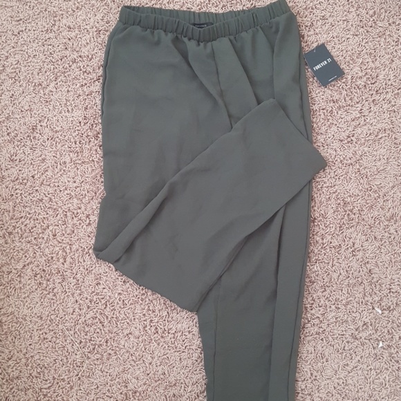 Forever 21 Pants - Dress pant